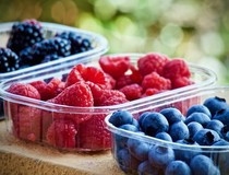 Španija: Zabrana prodaje voća i povrća u plastičnoj ambalaži od 2023.