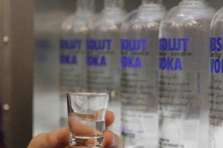 Švedska: Absolut neće izvoziti votku u Rusiju nakon poziva na bojkot