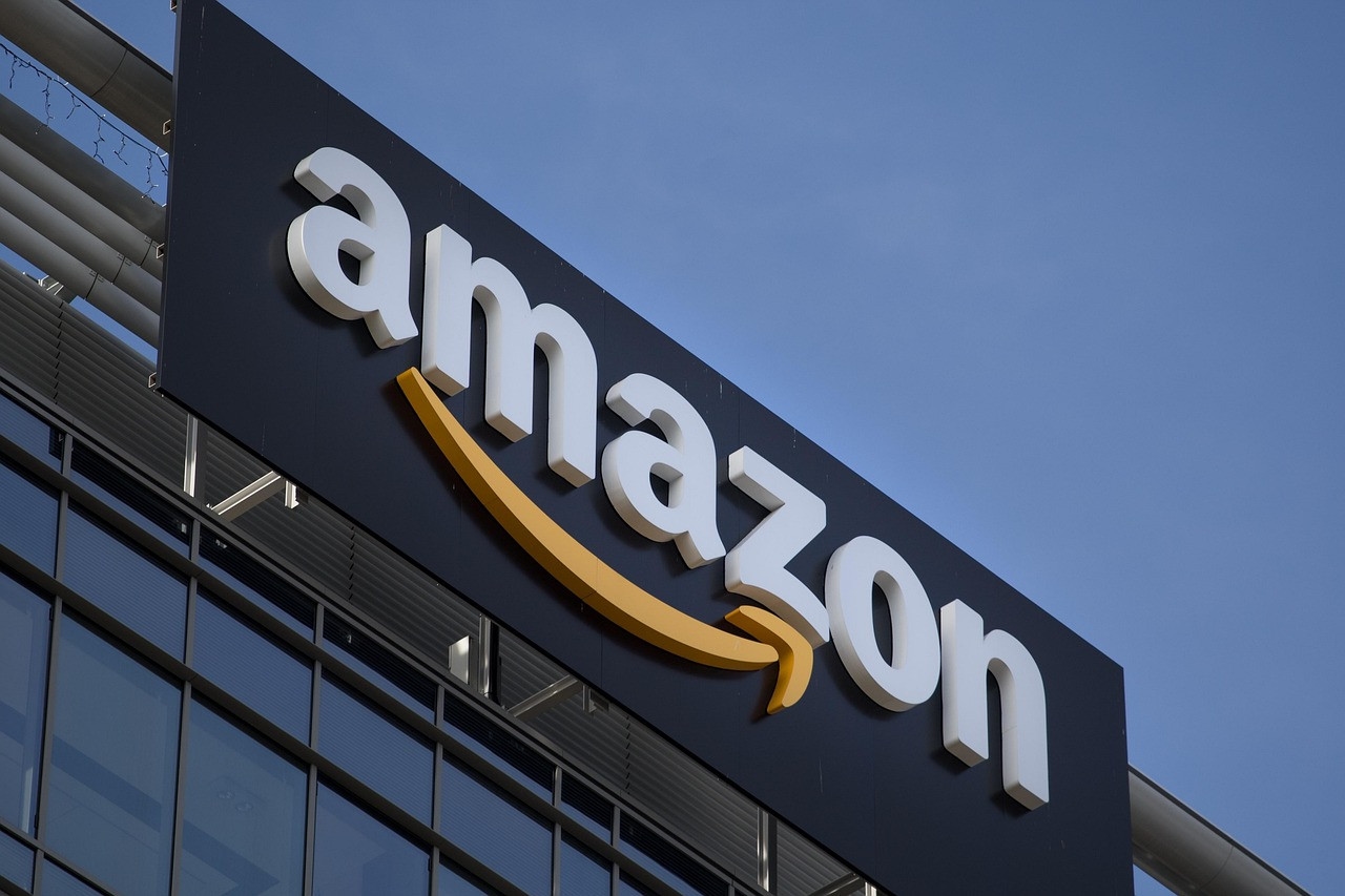 SAD: Amazon otvara 250.000 radnih mesta tokom praznične sezone