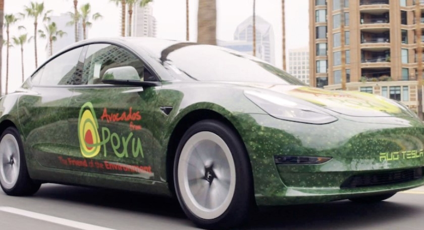 SAD: Lidl i Avocados from Peru poklanjaju jedan Tesla automobil