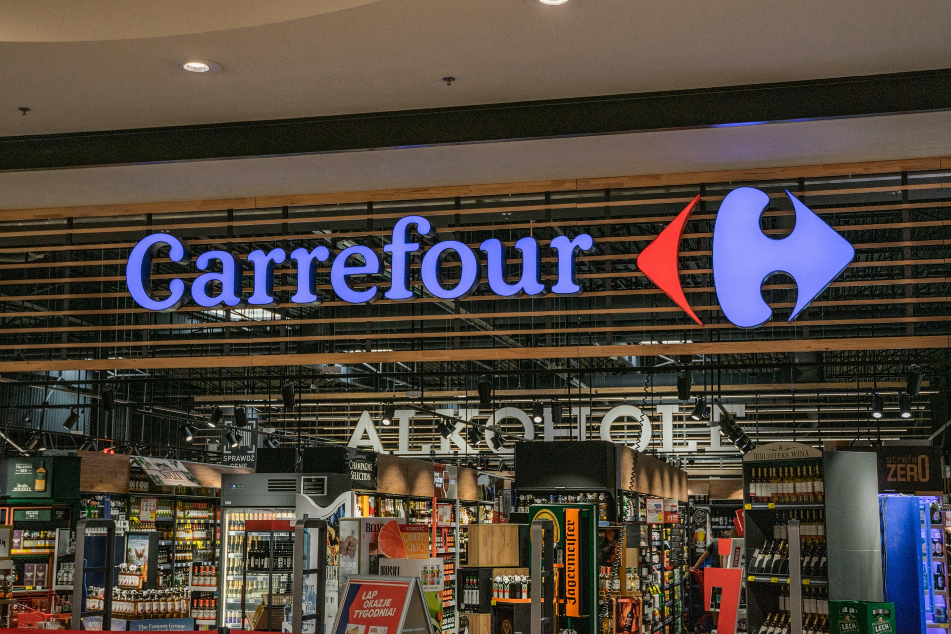 Poljska: Carrefour razmatra napuštanje tržišta