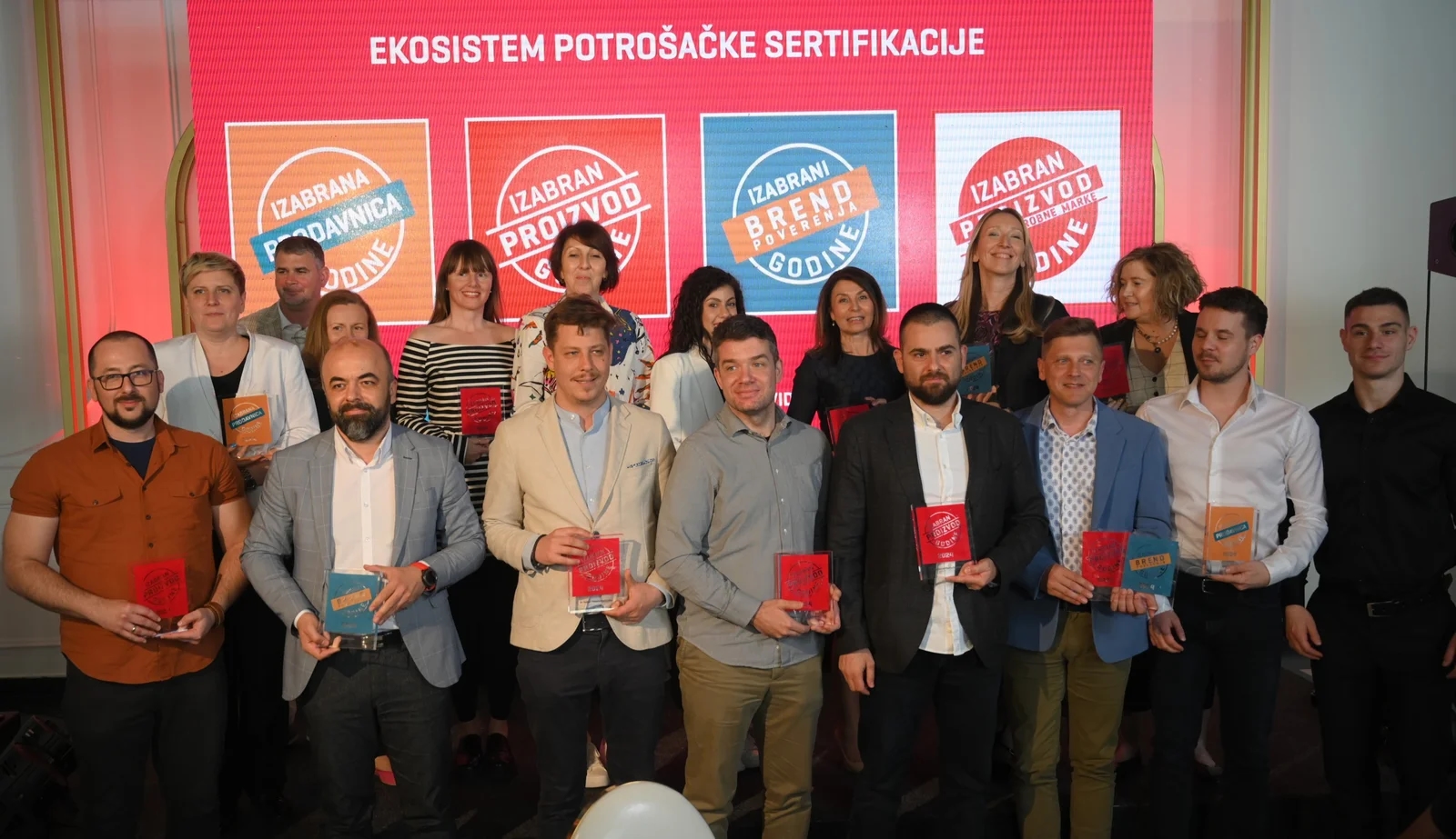 Dodeljena priznanja "Izabran proizvod godine"