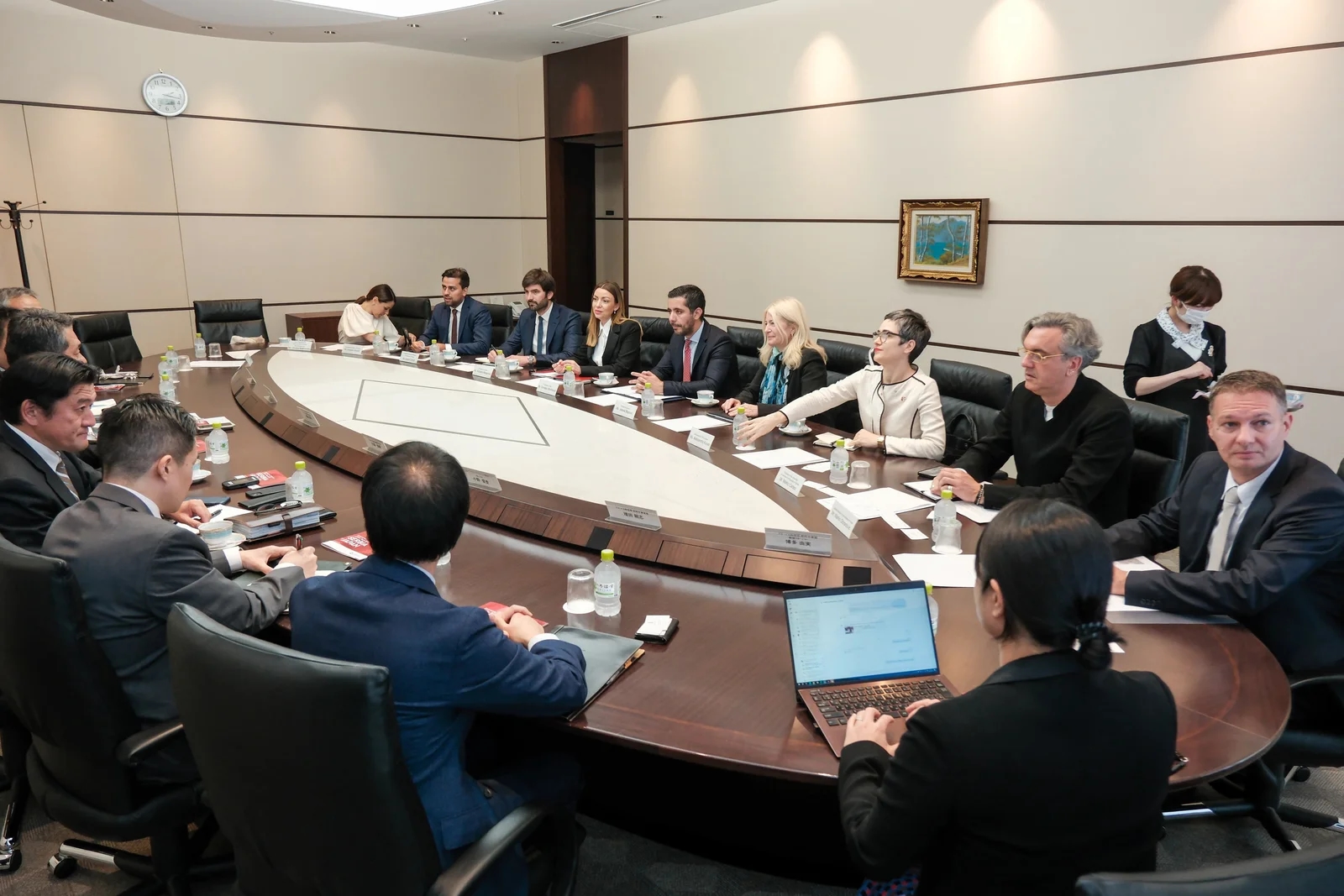 Čadež: Očekujemo japanske investicije u Kragujevcu i Raški