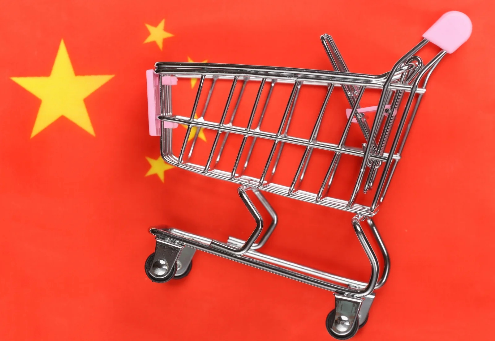 Kineska maloprodaja beleži prvi pad u više od tri godine