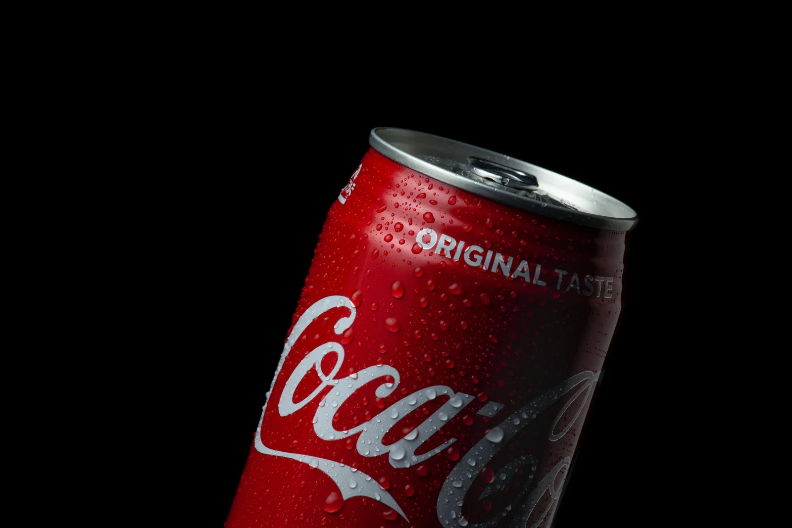 Rusija: Vkusno i tochka će prodavati Coca-Colu pod brendom Dobry