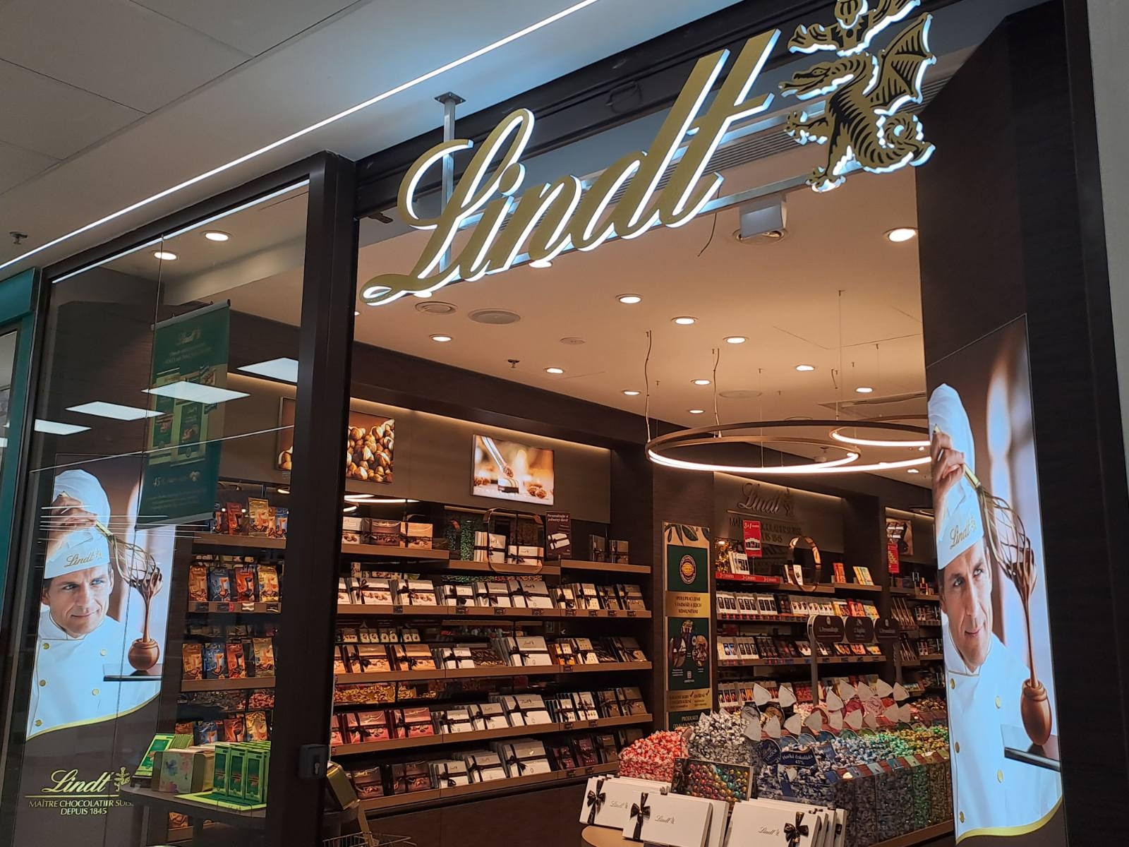 Lindt & Sprüngli prelazi na 100% održivi kakao